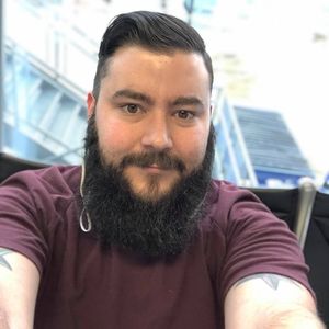 Meet your Posher, Chris